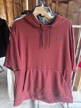 Nike Dri-FIT Short Sleeve Hoodie Maroon Men's XXL